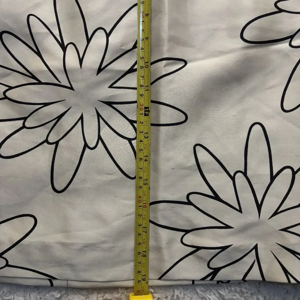 100% Silk Black Graphic Floral Skirt Women's 12 Pockets Office Preppy Monochrome
